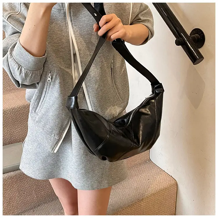 Women's Creamy Lazy Style Shoulder Crossbody Bag 2025 — feature 27