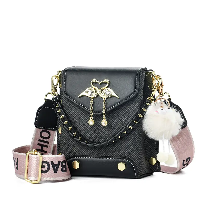 Black Textured Crossbody Bag for Women 2025 - Image 11