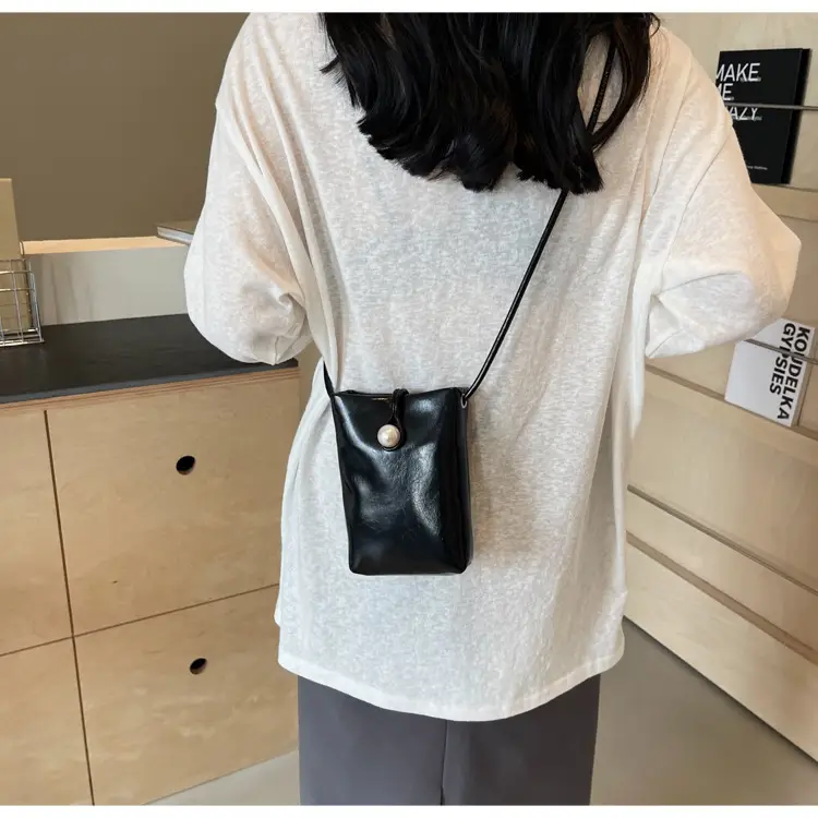 Black Crossbody Phone Bag for Women 2026 — feature 25