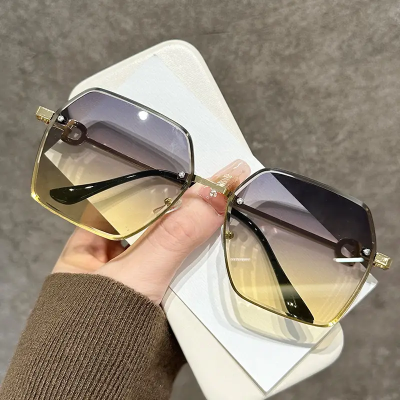 Women Cut Edge Sunglasses UV Protection Frameless Design - Image 4