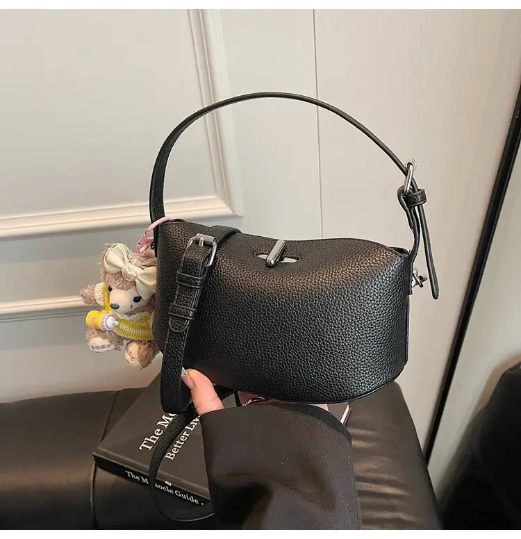 Black Crossbody Bag for Women Spring Summer 2025 — feature 13