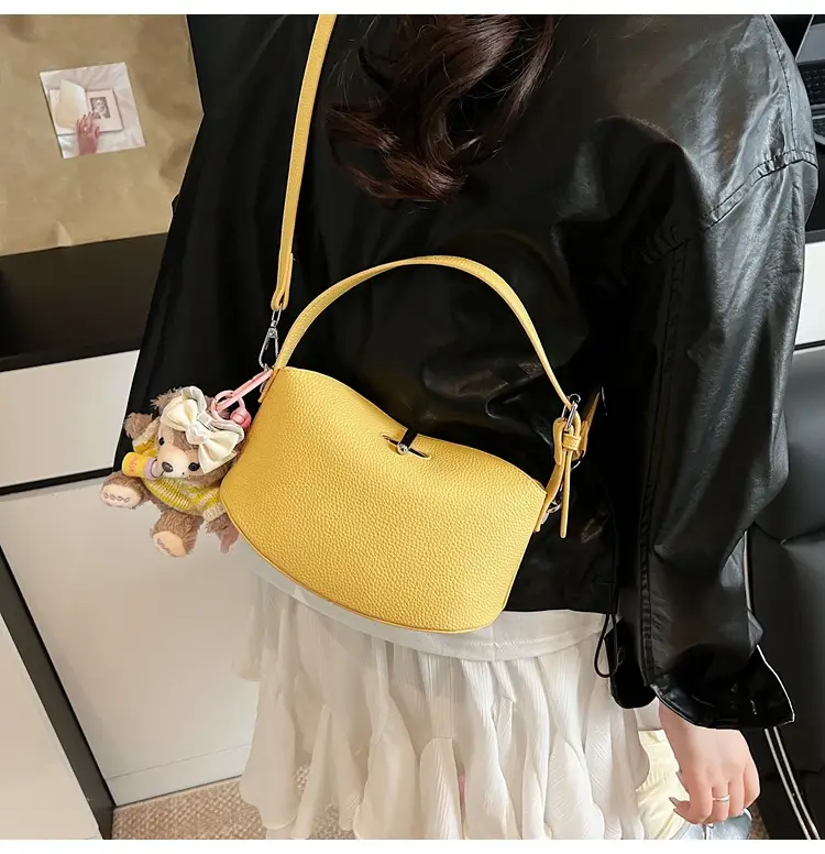 Black Crossbody Bag for Women Spring Summer 2025 — feature 21