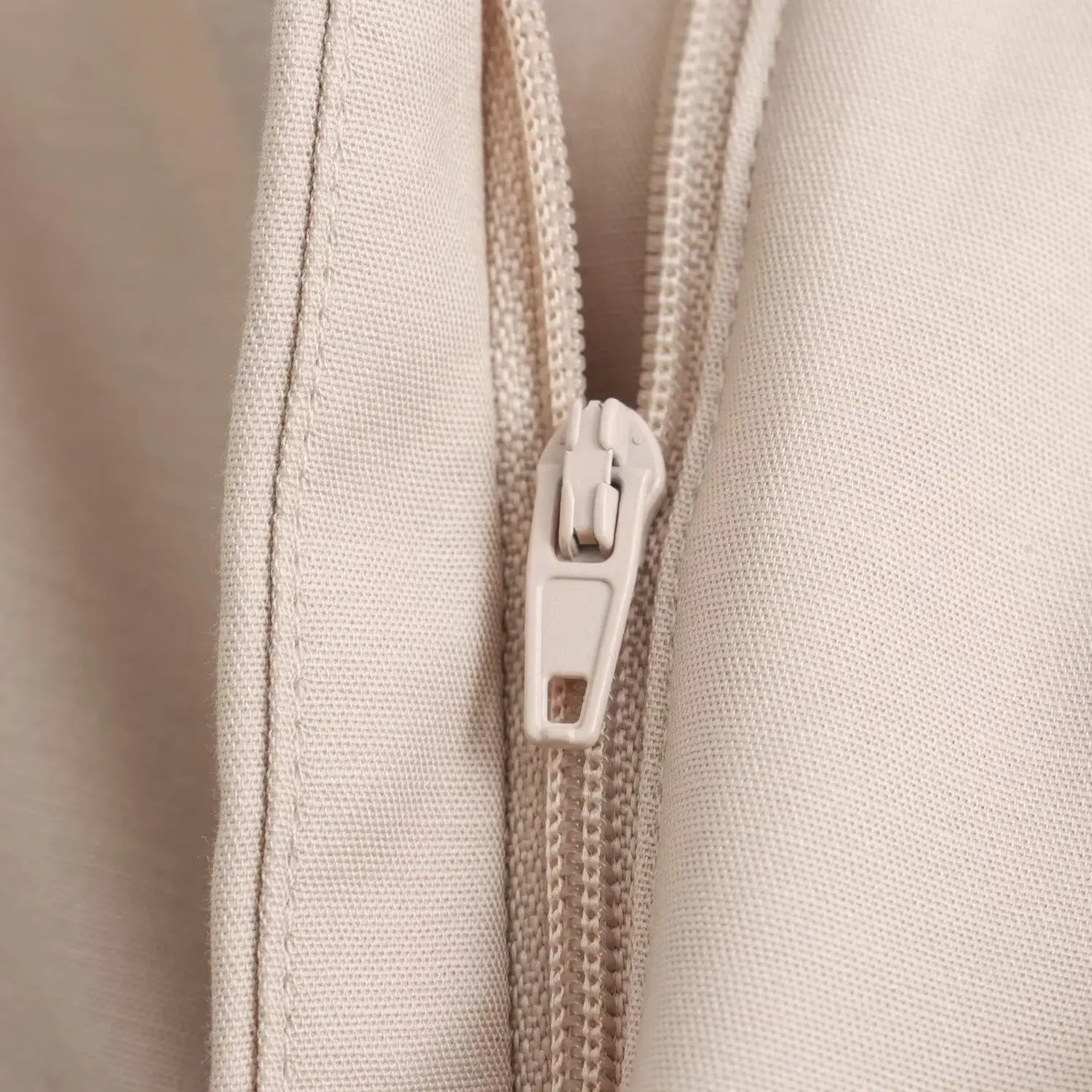 Women's Beige Belted Shorts 2025 Summer Casual — feature 16