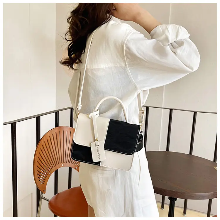 Korean Style Pink White Spliced Shoulder Bag 2025 — feature 14