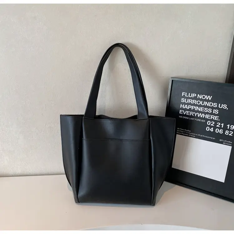 Beige Retro Tote Bag Large Capacity 2025 — feature 22