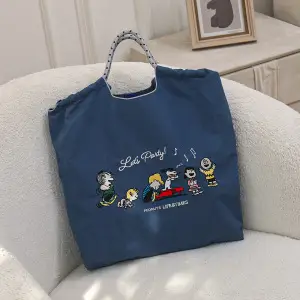 Women Embroidered Canvas Shoulder Bag with Crossbody Strap - Image 6