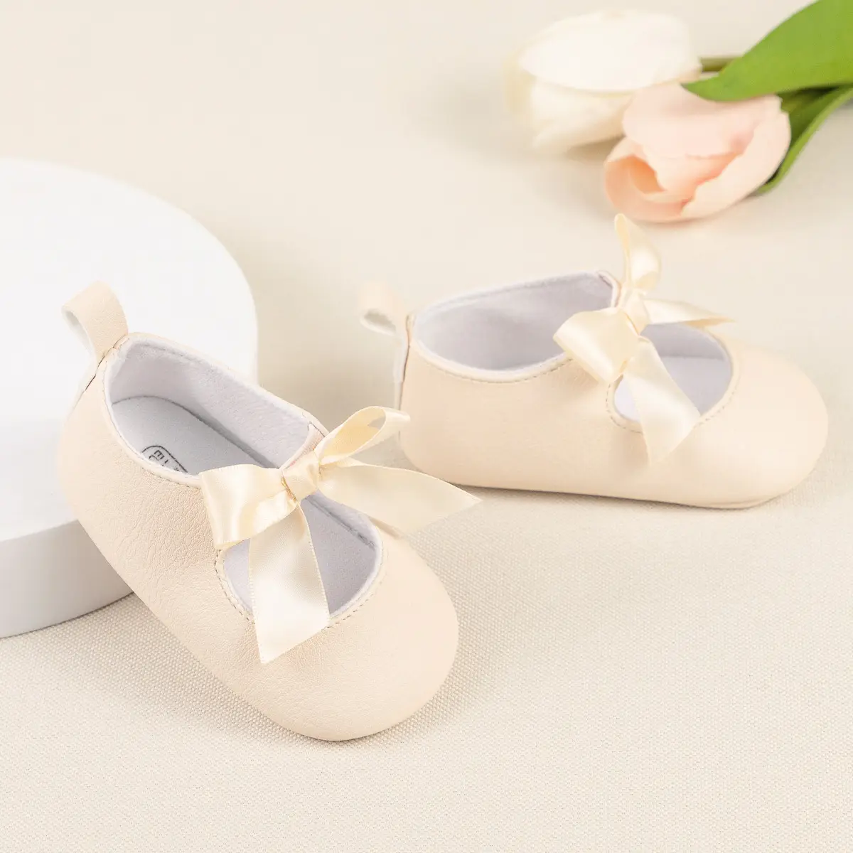 White Bow Baby Shoes for 0-1 Years Old - Image 4