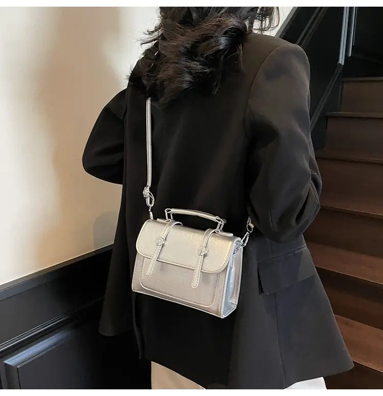 Women's Silver Leather Shoulder Crossbody Bag 2025 — feature 10