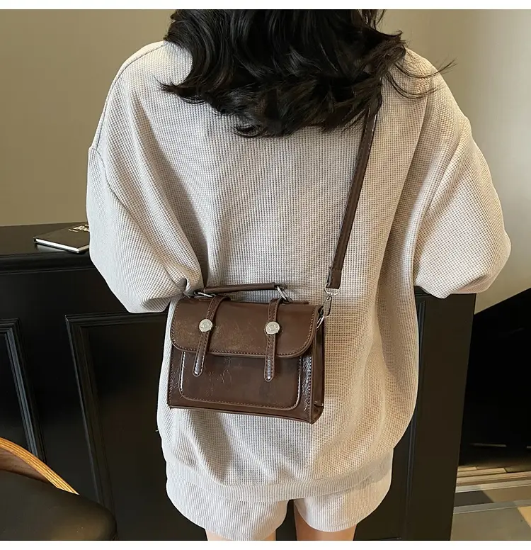Women's Silver Leather Shoulder Crossbody Bag 2025 — feature 16