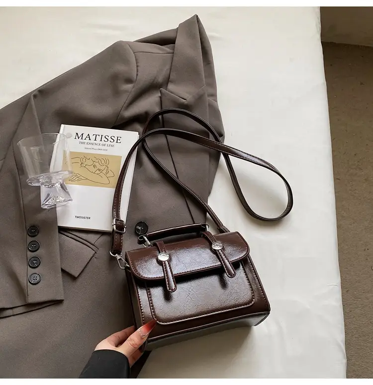 Women's Silver Leather Shoulder Crossbody Bag 2025 — feature 28