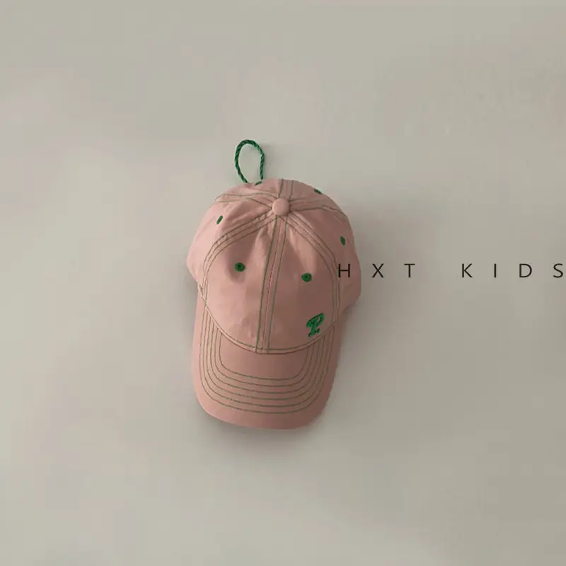 Kids Cotton Cap with "Tow & Feather" Print Brown