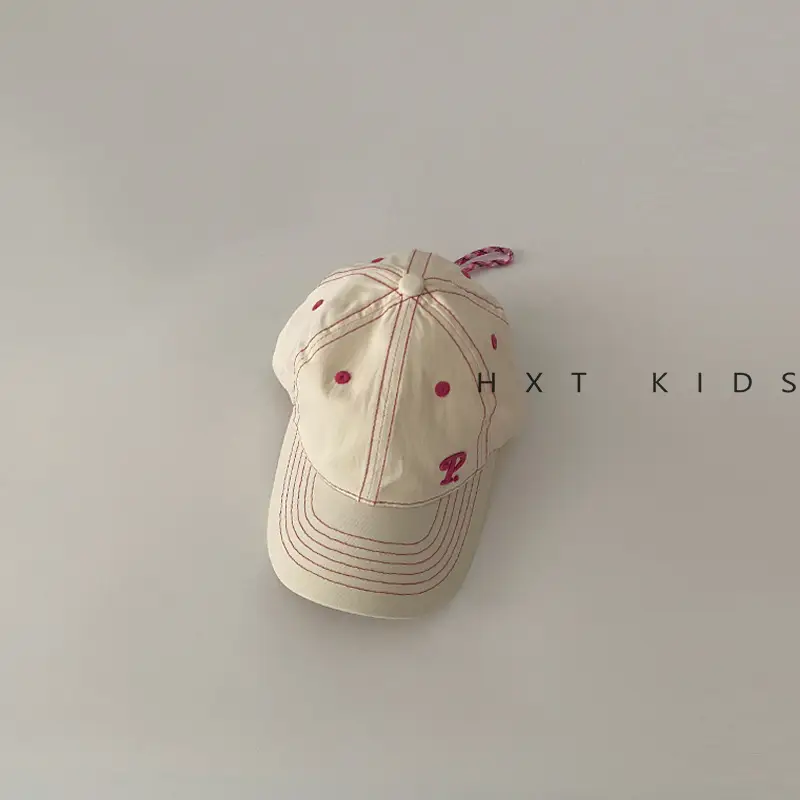Kids Cotton Cap with "Tow & Feather" Print Brown
