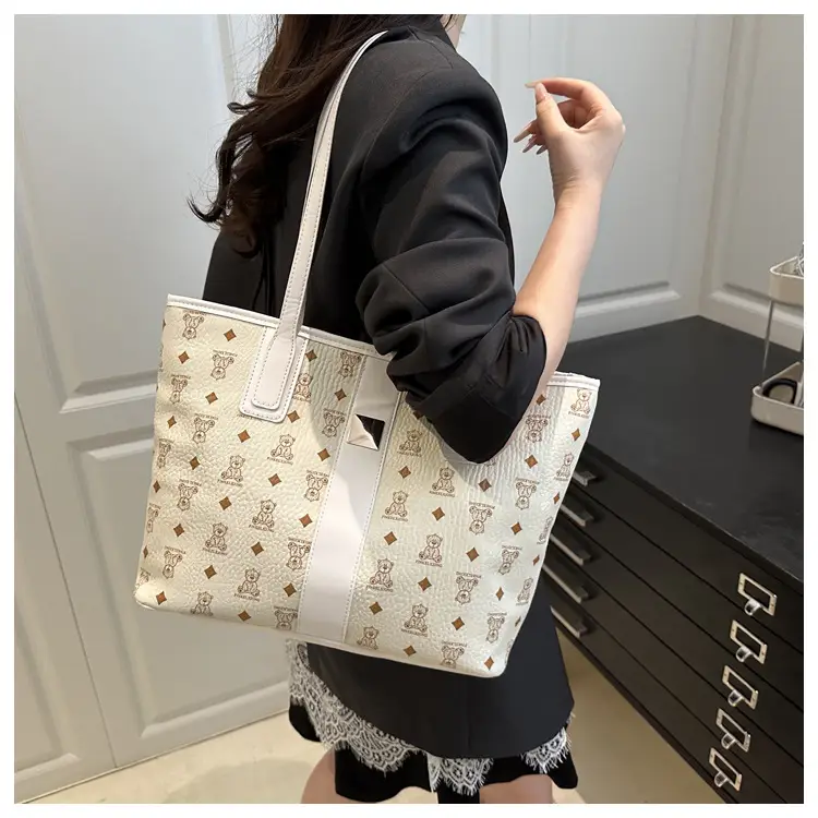 Women Retro Printed Shoulder Bag 2025 New Trend — feature 10