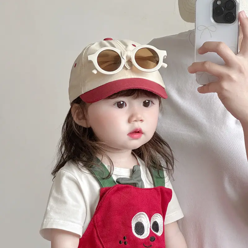 Kids Baseball Cap with Sunglasses Beige Black - Image 8