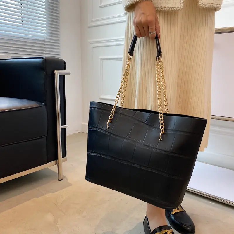 White Croc-Textured Shoulder Tote Bag for Women - Image 6