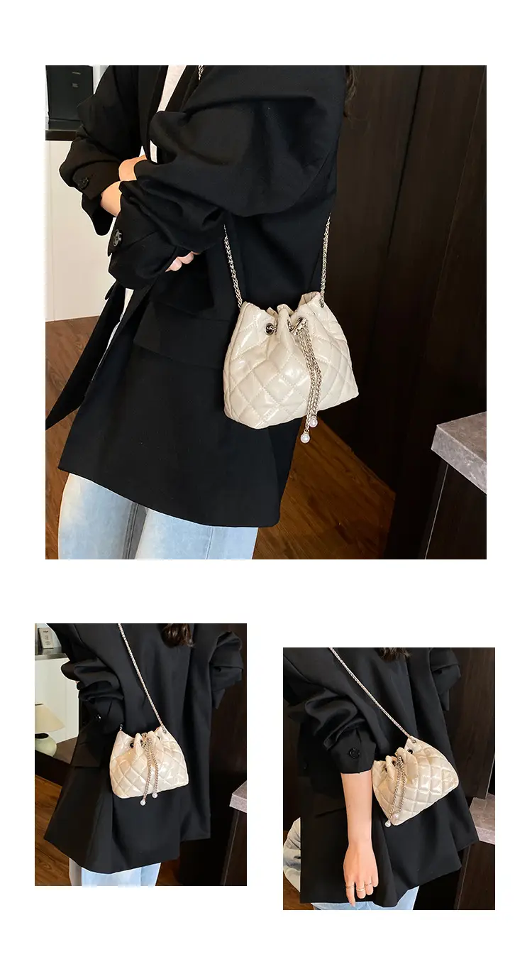 Black Diamond Chain Bucket Bag for Women 2025 — feature 15