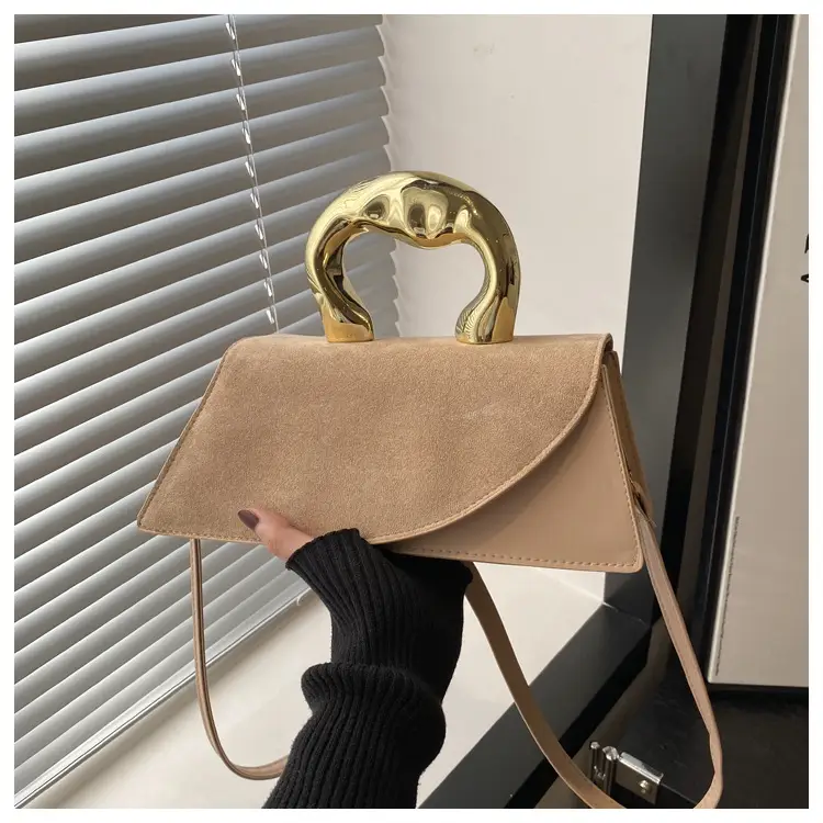 Luxury Gold Handle Shoulder Bag for Women — feature 16