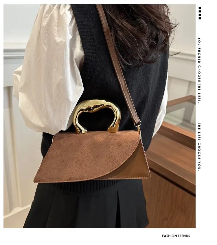 Luxury Gold Handle Shoulder Bag for Women — feature 2
