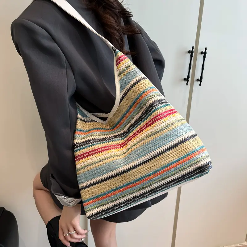 Women's Multi-Color Woven Shoulder Bag Large Capacity - Image 4
