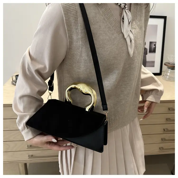 Nude Suede Shoulder Bag for Women 2025 Summer — feature 11