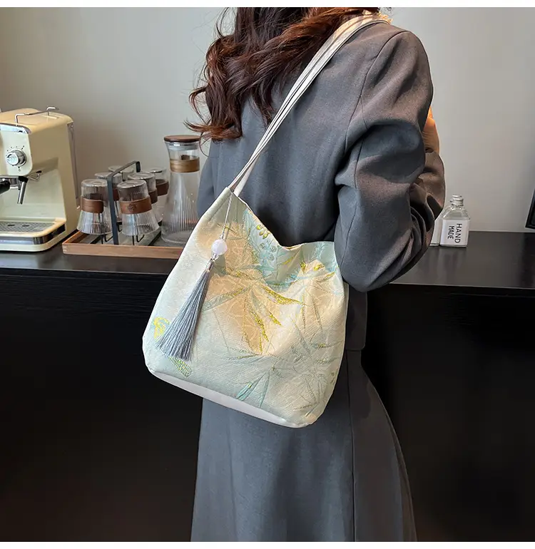 New Chinese Style Large Capacity Shoulder Bag — feature 2
