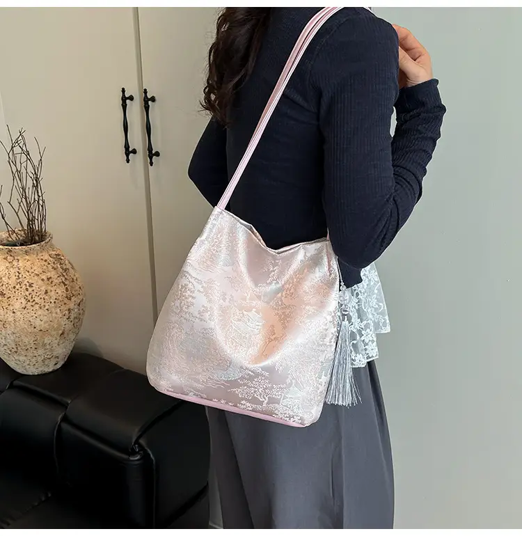 New Chinese Style Large Capacity Shoulder Bag — feature 20