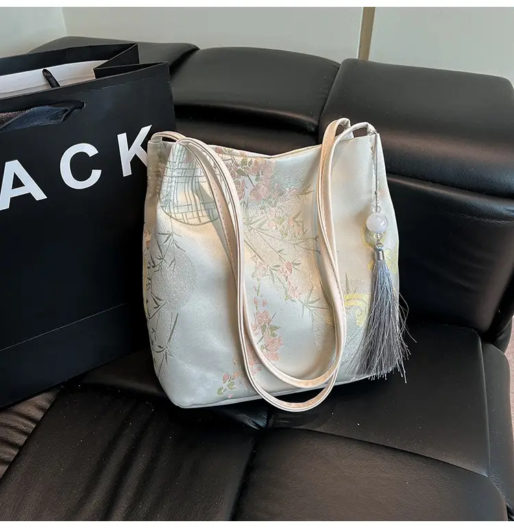 New Chinese Style Large Capacity Shoulder Bag — feature 28