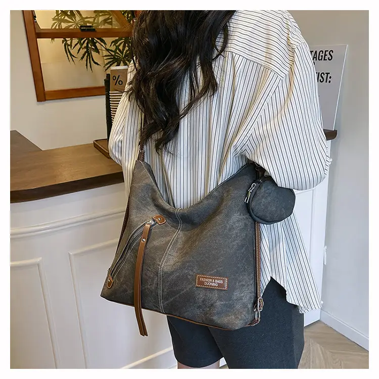 Large Capacity Retro Tote Bag for Women 2025 — feature 10