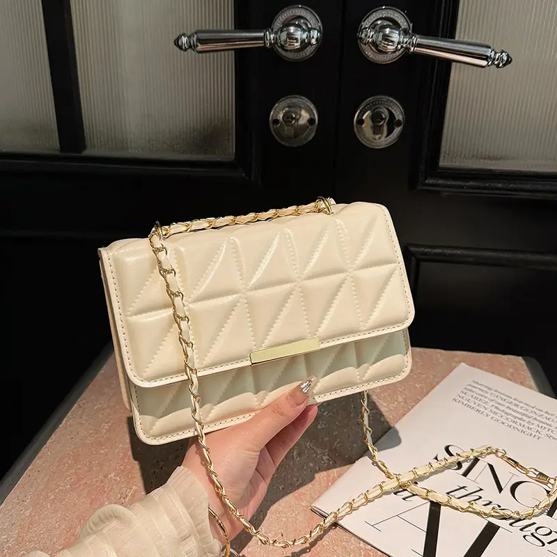 Cream Quilted Chain Shoulder Bag for Women