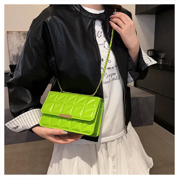 Cream Quilted Chain Shoulder Bag for Women — feature 20
