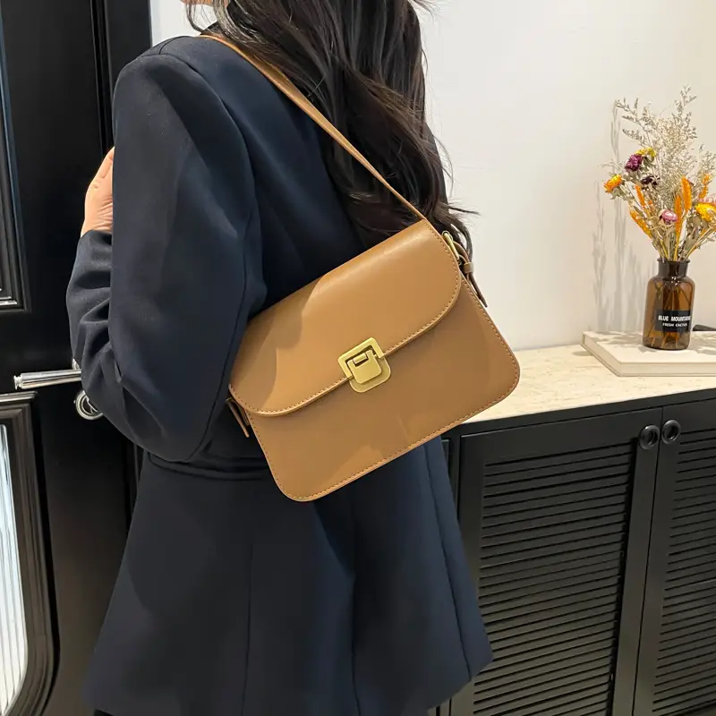 Elegant Women's Crossbody Bag Cream 2025 - Image 6