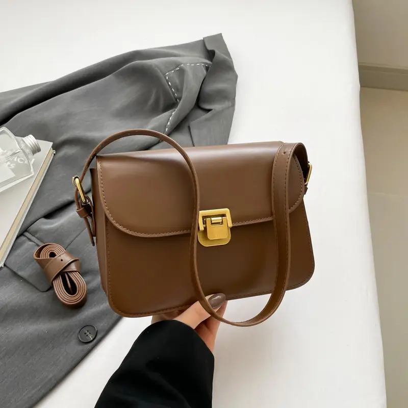 Elegant Women's Crossbody Bag Cream 2025 - Image 4