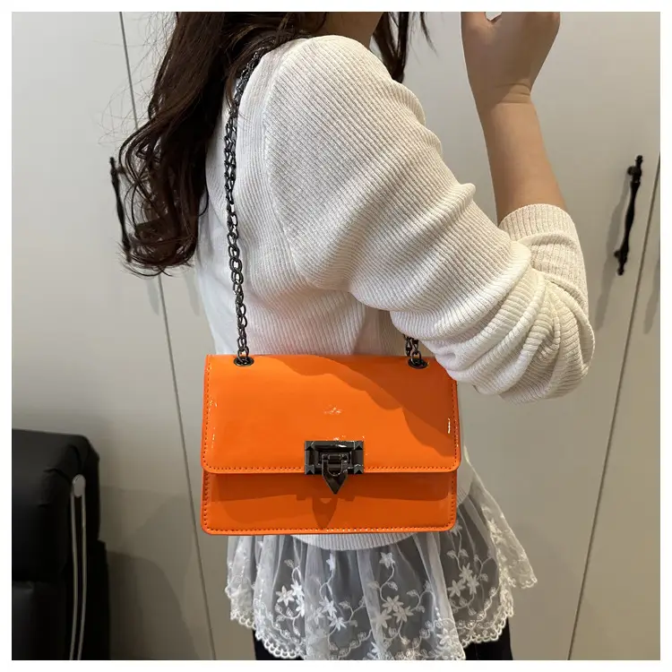 Orange Korean Style Chain Crossbody Bag 2025 — feature 9