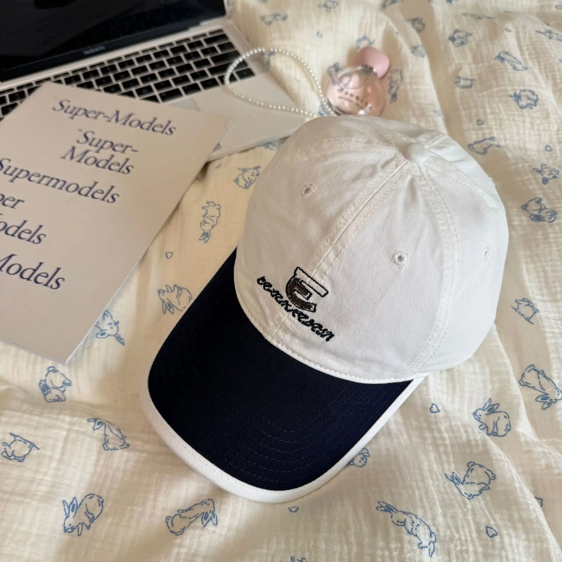 Women's Gray Embroidered Baseball Cap with Wide Brim - Image 8