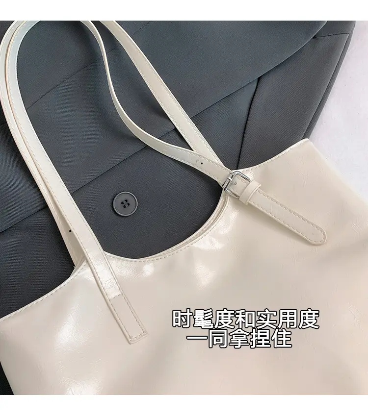 Retro Texturous Shoulder Bag 2025 New — feature 5