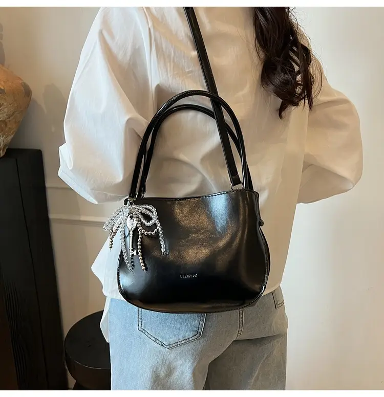 Pink Korean Handheld Bucket Bag with Crystal Bow — feature 40