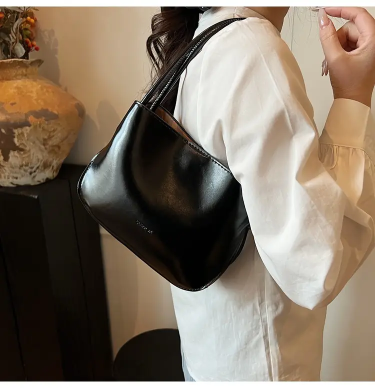 Pink Korean Handheld Bucket Bag with Crystal Bow — feature 42