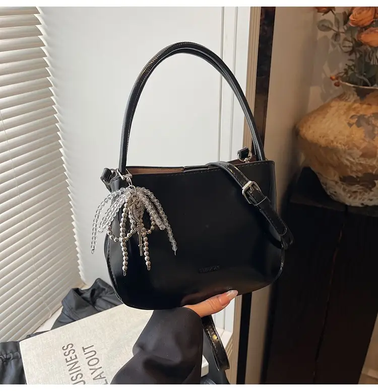 Pink Korean Handheld Bucket Bag with Crystal Bow — feature 46