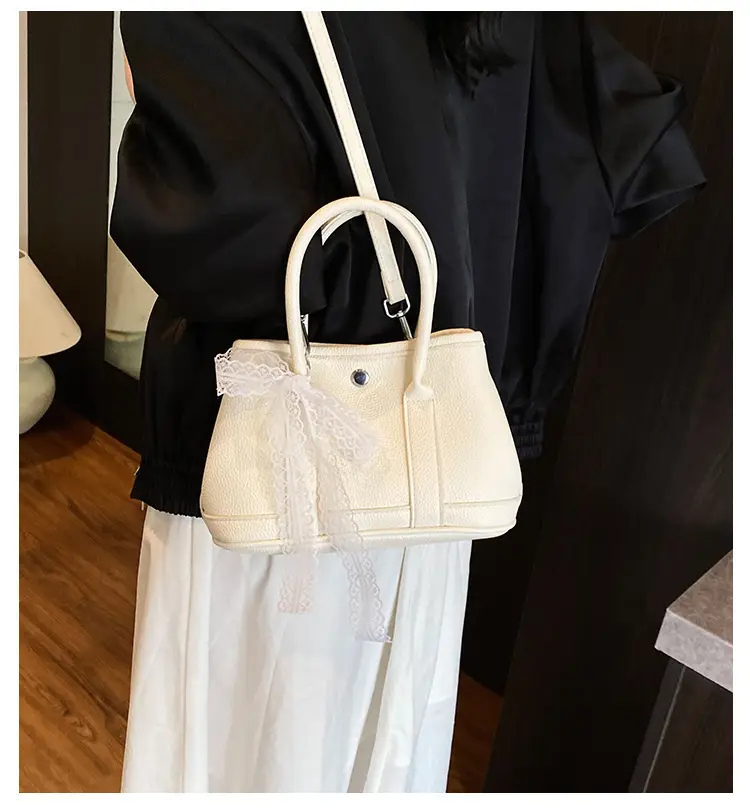 Women's Yellow Leather Bucket Bag Set 2025 Fashion — feature 3