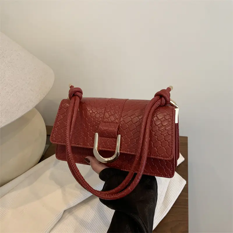Elegant Woven Underarm Bag for Women 2025 - Image 9