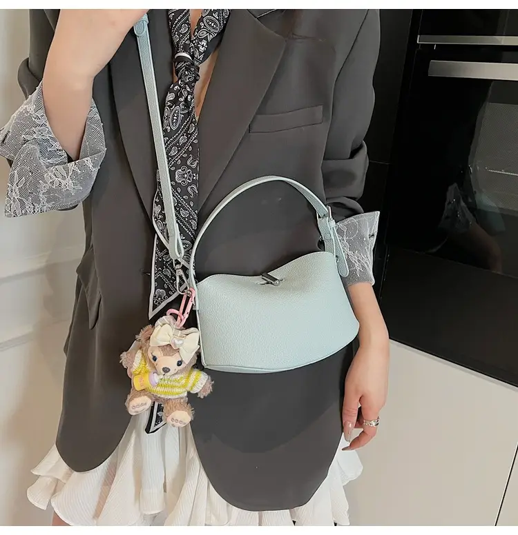 Black Crossbody Bag for Women Spring Summer 2026 — feature 26