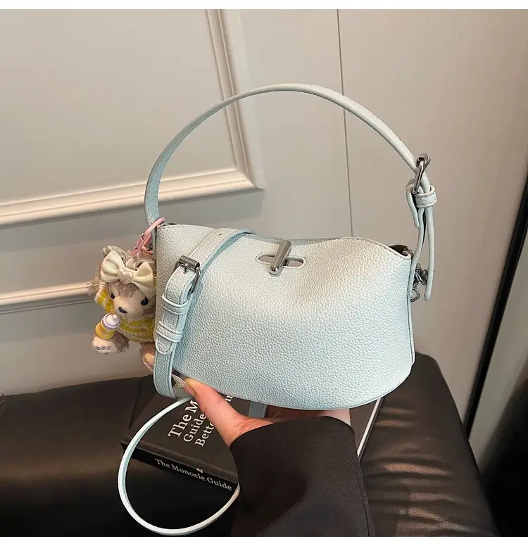 Black Crossbody Bag for Women Spring Summer 2026 - Image 4