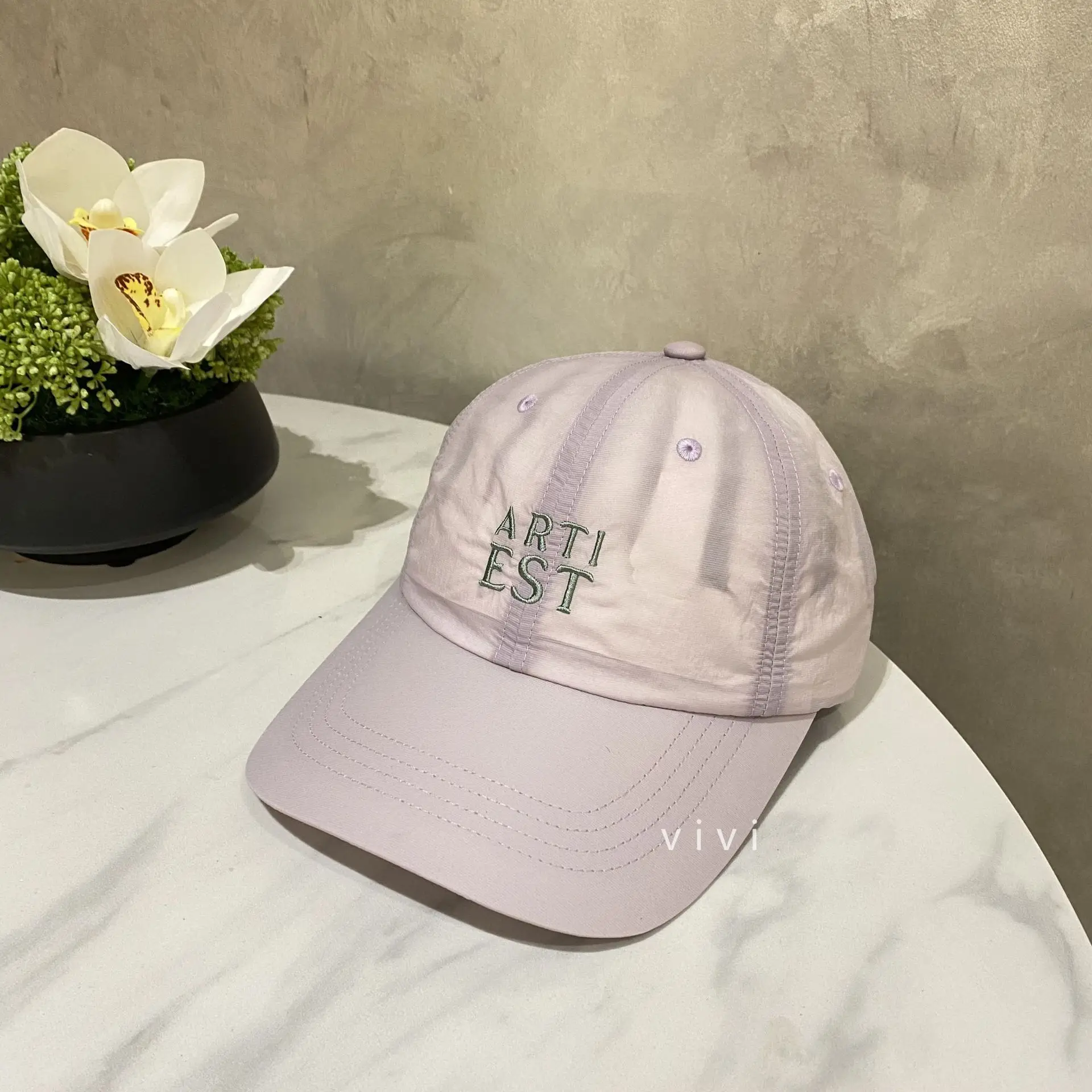 Women's Light Blue Artistic Letter Cap Summer Sunshade - Image 4