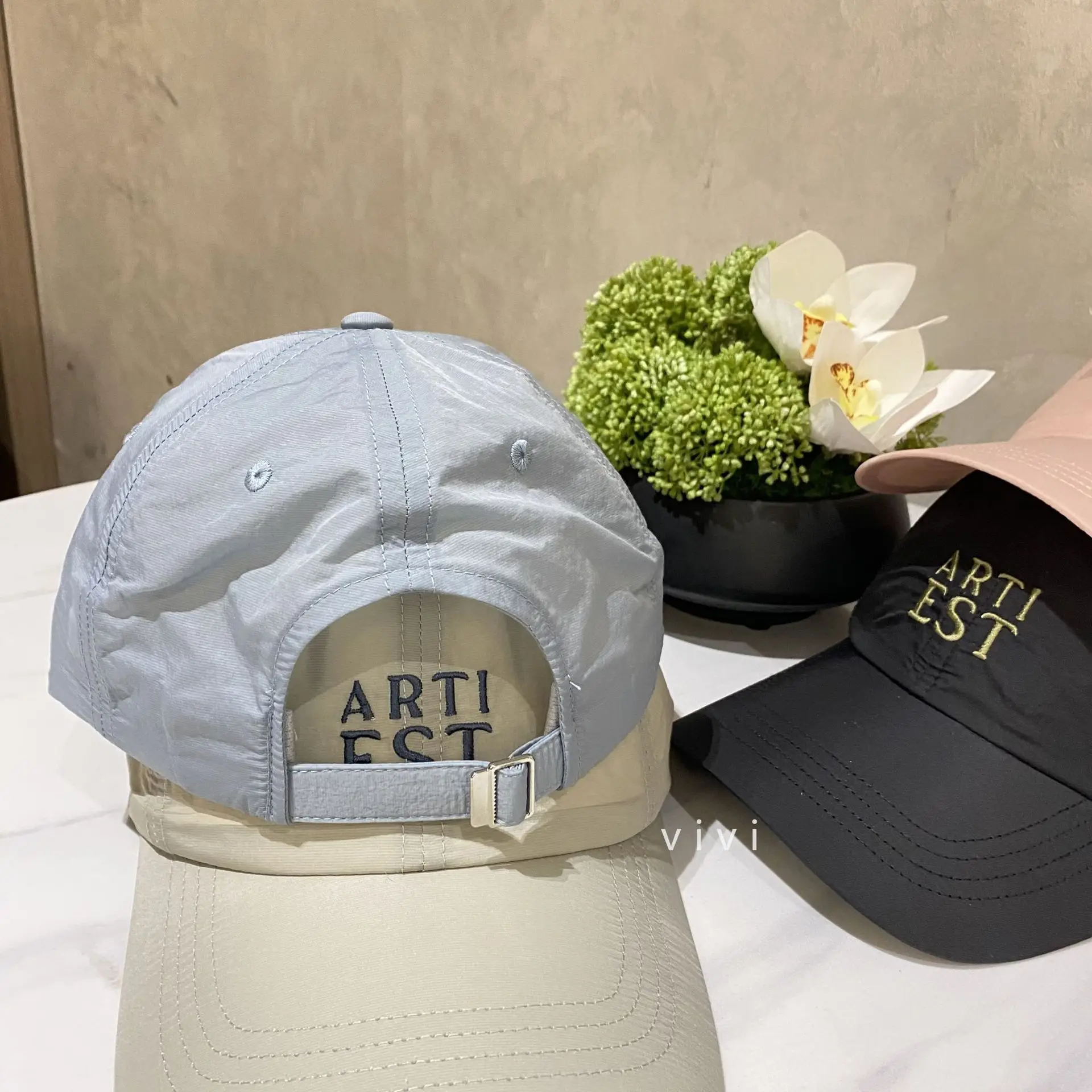 Women's Light Blue Artistic Letter Cap Summer Sunshade - Image 8