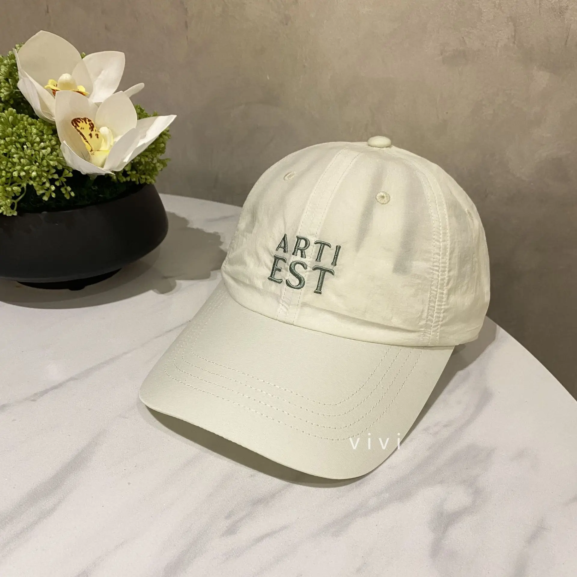 Women's Light Blue Artistic Letter Cap Summer Sunshade - Image 2