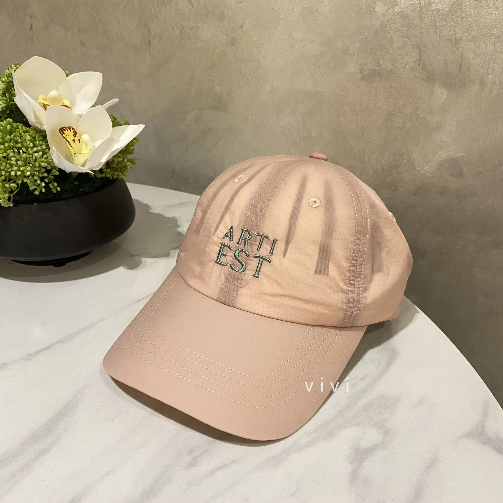 Women's Light Blue Artistic Letter Cap Summer Sunshade - Image 6