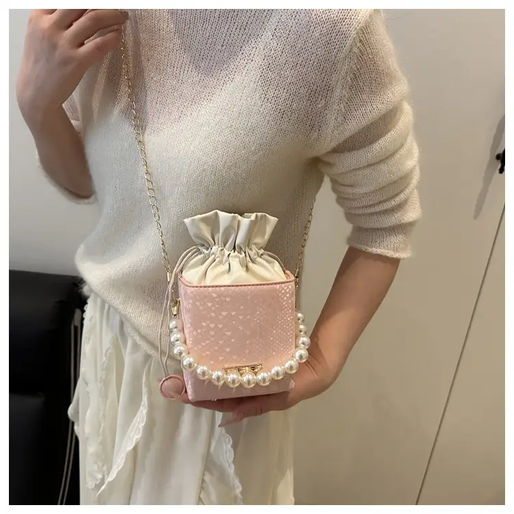 Women's Cream Pearl Chain Shoulder Crossbody Bag — feature 14