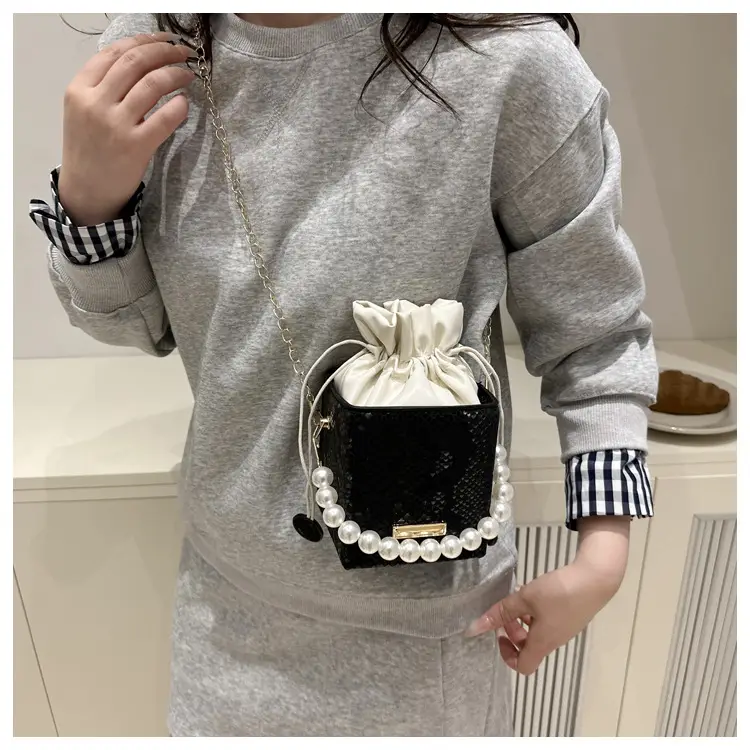 Women's Cream Pearl Chain Shoulder Crossbody Bag — feature 7