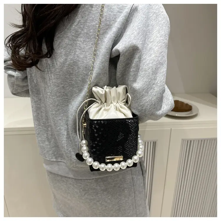 Women's Cream Pearl Chain Shoulder Crossbody Bag — feature 8