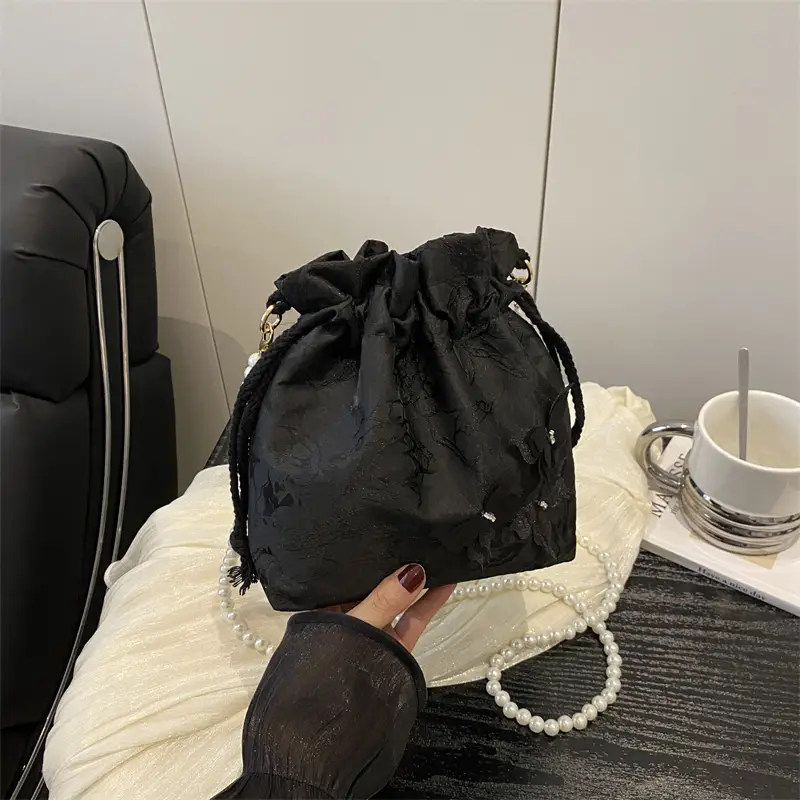 Pearl Crossbody Bag High-Looking Women's 2025 Spring Summer - Image 7